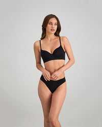Play Contour Long Line Bra in BLACK. Feature shot