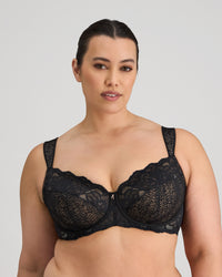 Model wears Midnight Express Underwire Bra in BLACK. On body front view