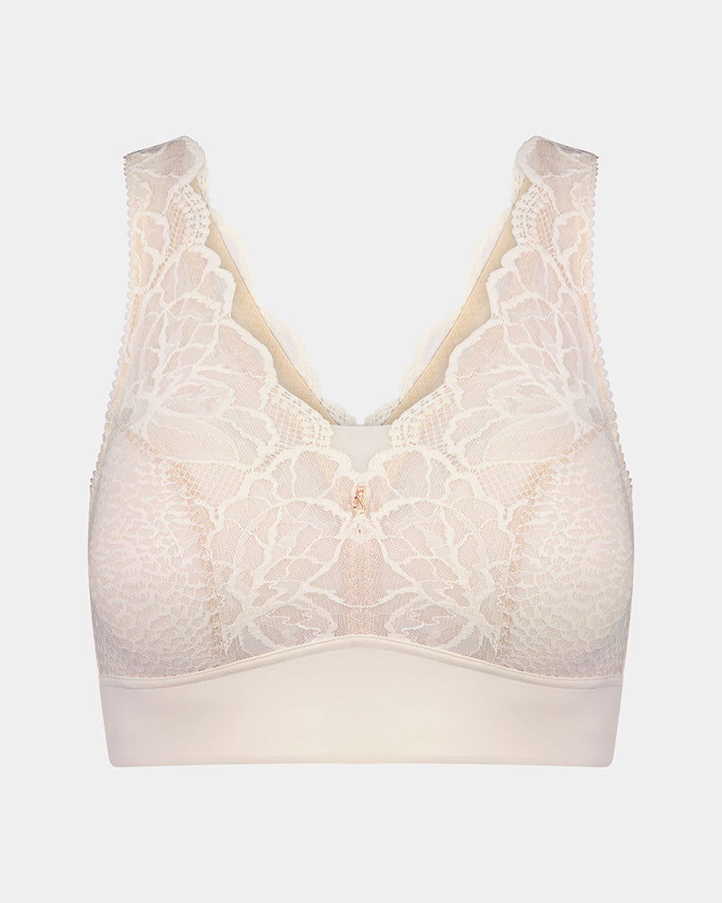 Midnight Express Wire Free Bra in EGRET. Flat lay front view