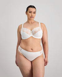 Coral Underwire Bra in WHITE. Flat lay back view