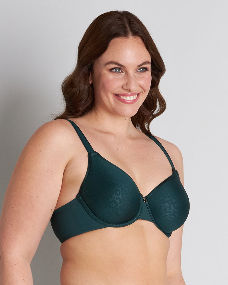 Model wears Perfectly Considered Contour Bra in PONDEROSA PINE. On body side view