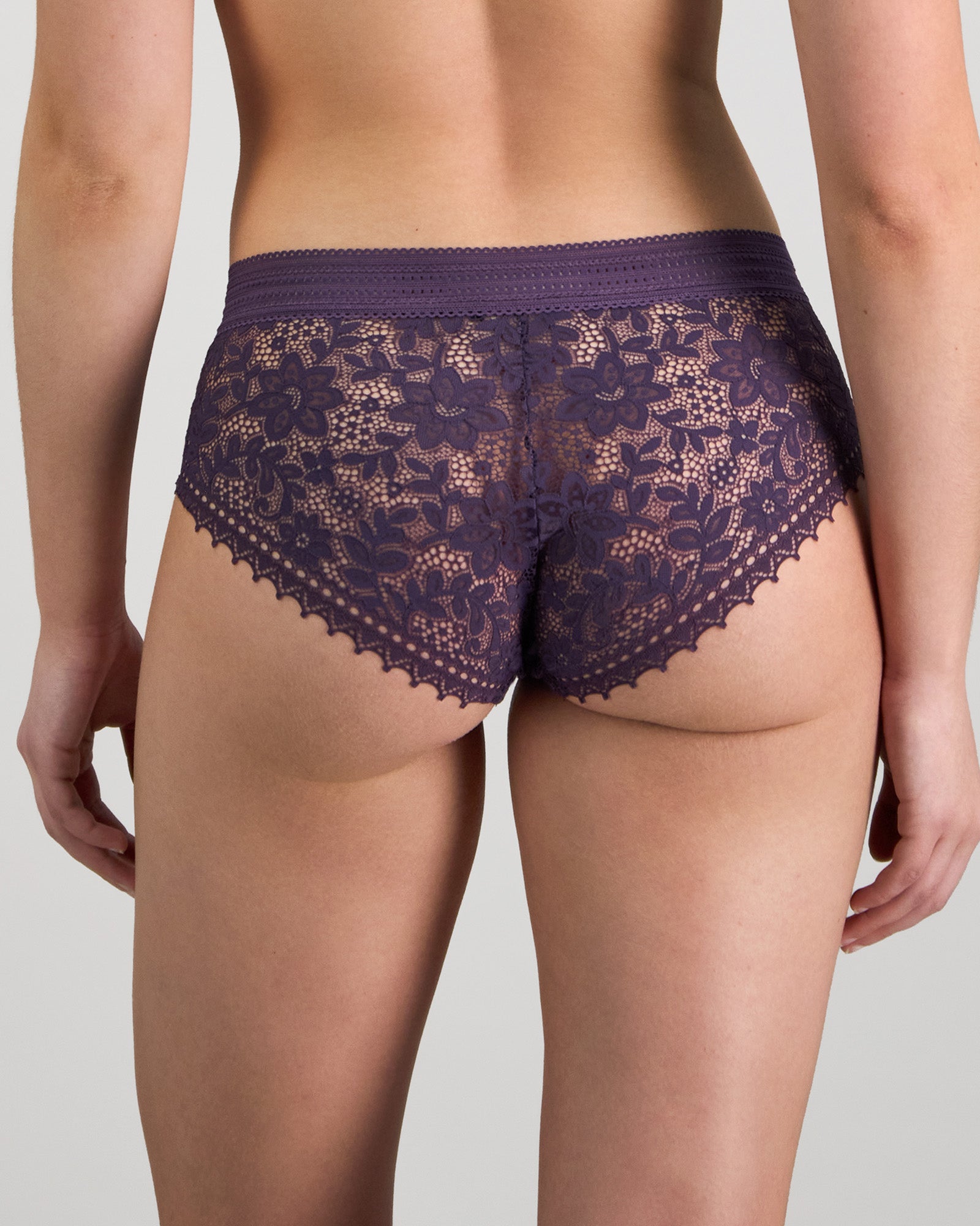Model wears Jessie Midi in PURPLE VELVET. On body back view