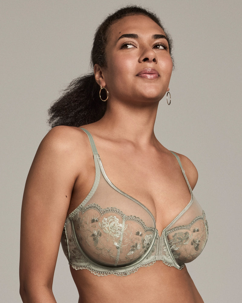 Model wears Romilly Underwire Bra in ICEBERG GREEN. On body side view