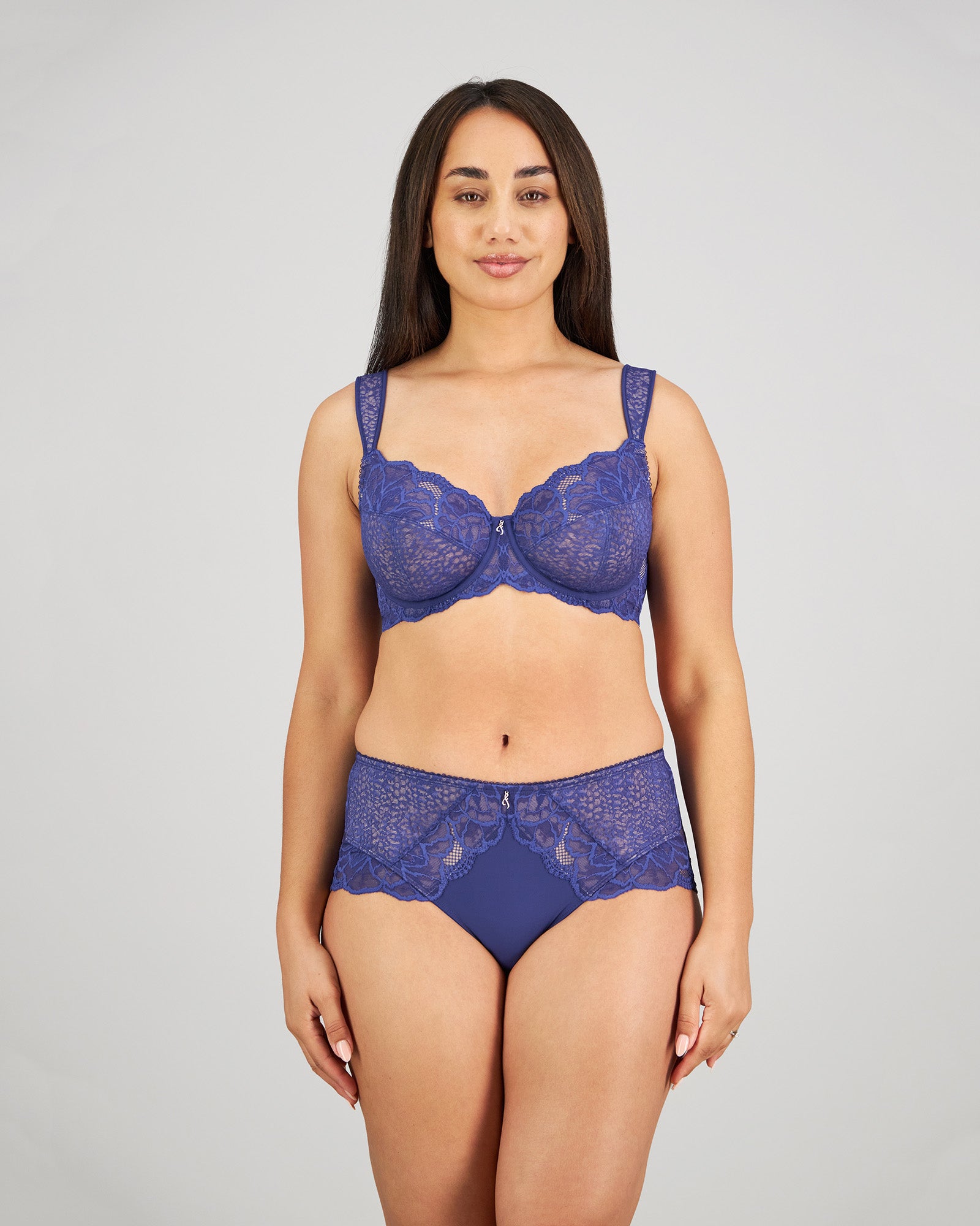 Midnight Express Underwire Bra in BLUE RIBBON. Feature shot