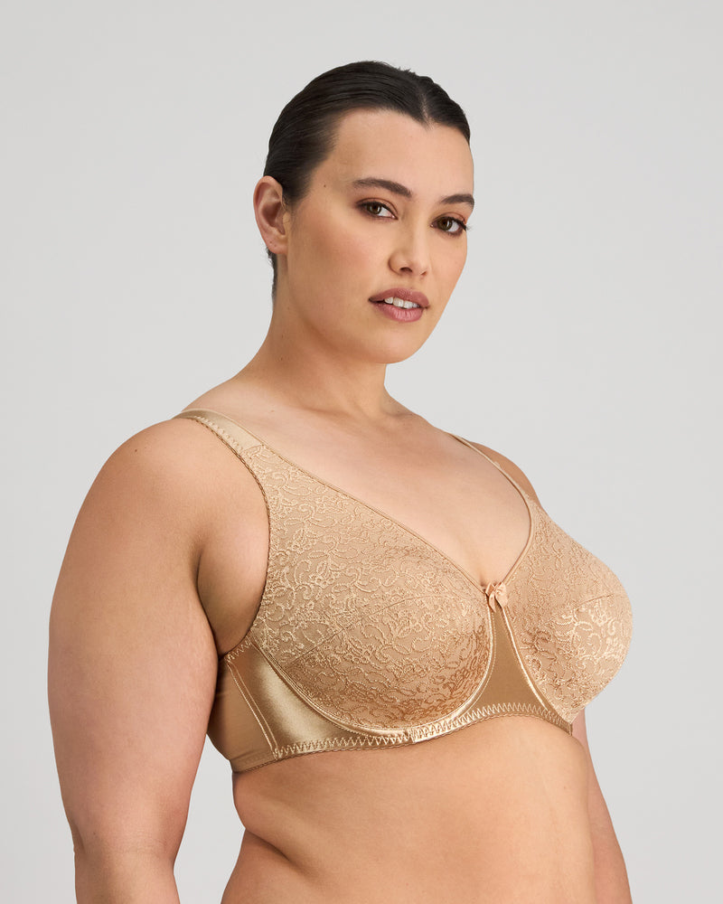 Model wears Charlotte Underwire Bra in TOFFEE. On body side view