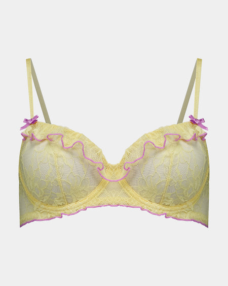 Sundae Underwire Bra in LEMON MERINGUE. Flat lay front view