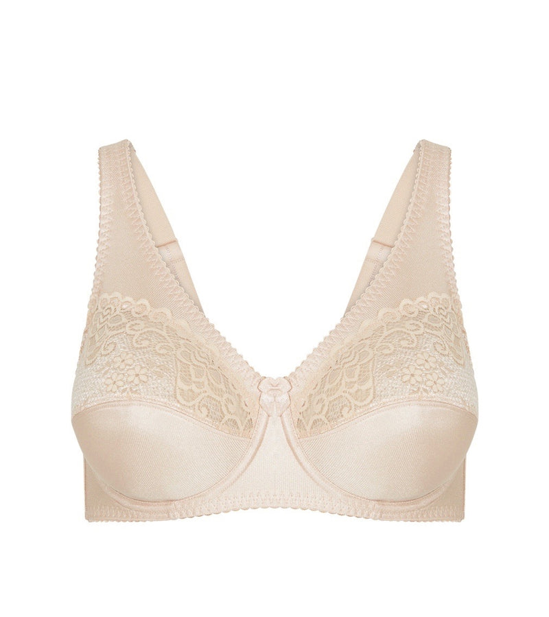 Clarissa Underwire Underwire Bra in ROSE DUST. Flat lay front view