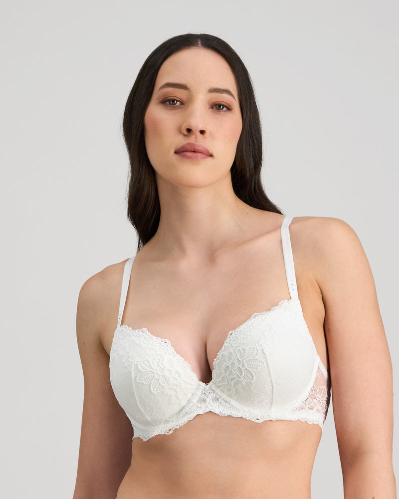 Model wears My Fit Lace Push Up Bra in WHITE. On body front view