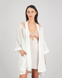 Eros Robe in SUGAR. Feature shot