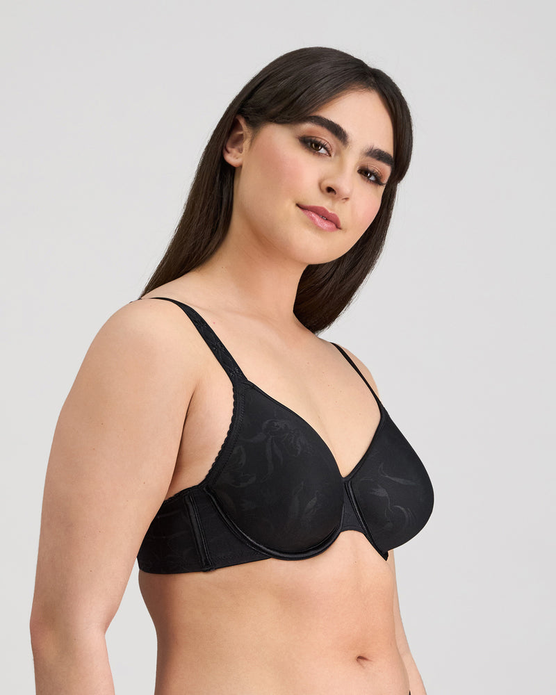 Model wears Profile Perfect T-Shirt Contour Bra in BLACK. On body side view