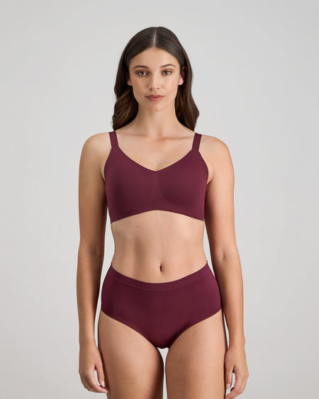 Comfit Collection Wire Free Bra in FIG. Feature shot