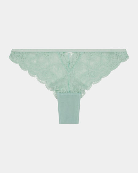 Shelly Brazilian in SURF SPRAY. Flat lay front view