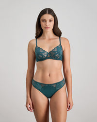 Margot Estelle Thong in MEDITERRANEA. Feature shot