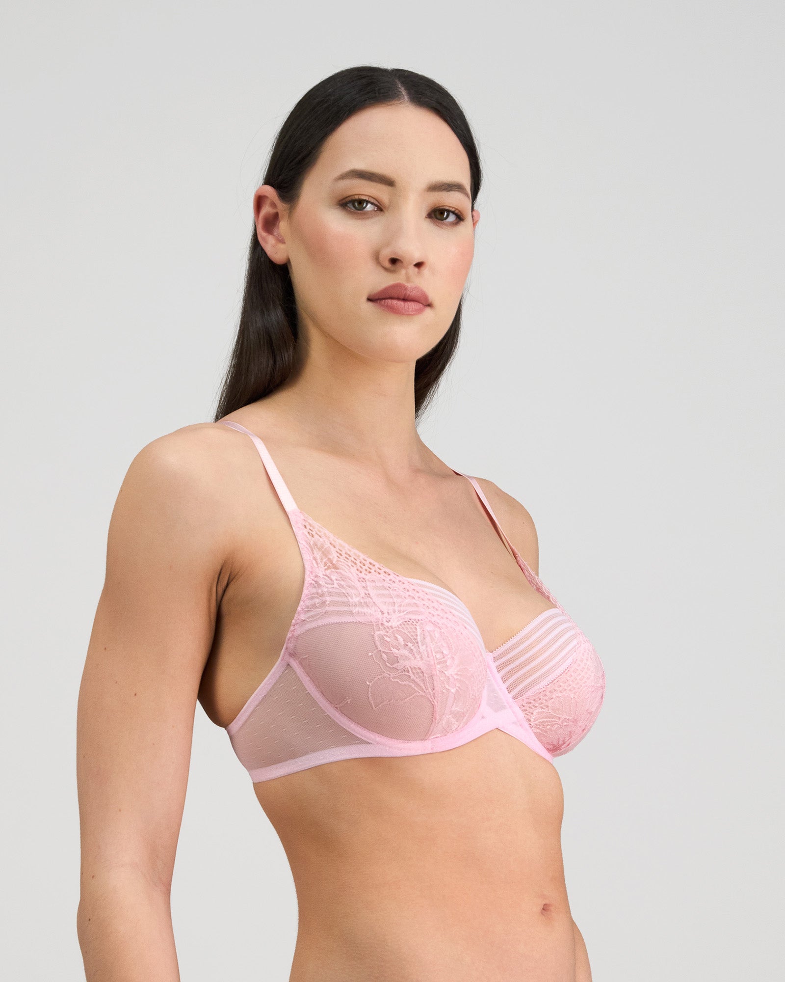 Model wears Lucille Underwire Bra in FAIRY TALE. On body side view