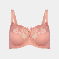 Model wears Coral Twin Pack Underwire Bra in ROSETTE/URBAN CHIC. On body front view