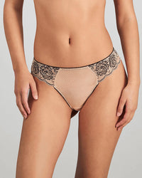 Model wears Everlasting Love Brazilian in CAMEO ROSE / BLACK. On body front view