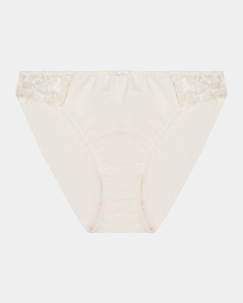 Baroque Bikini in SUGAR. Flat lay front view