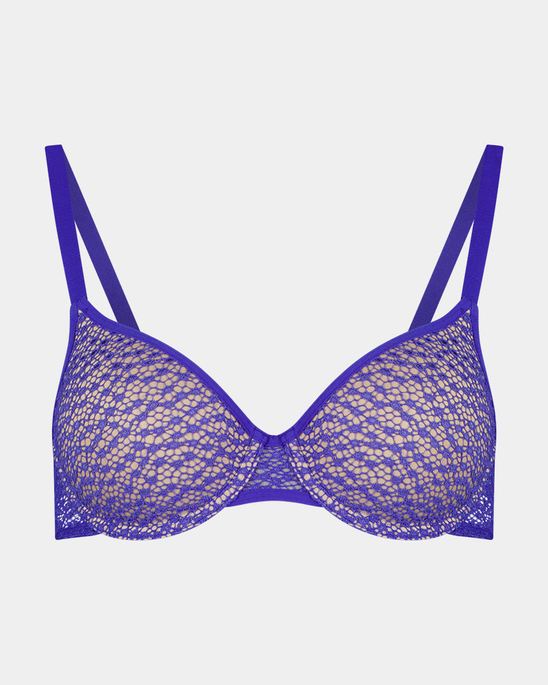 Effortless Everyday Contour Bra in DAZZLING BLUE. Flat lay front view